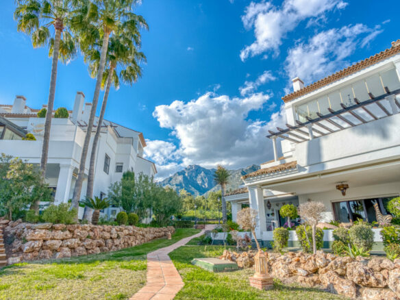 For sale ✨ Spectacular South-Facing Duplex Penthouse | Monte Paraiso Country Club, Marbella Golden Mile ✨