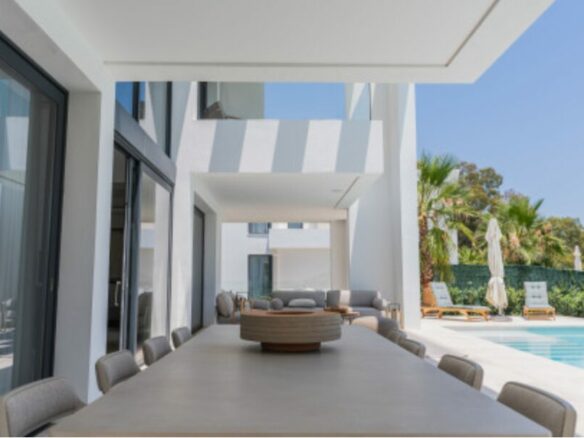 For Sale: Designer Villa in – Los Olivos del Paraíso, Estepona East 🌟