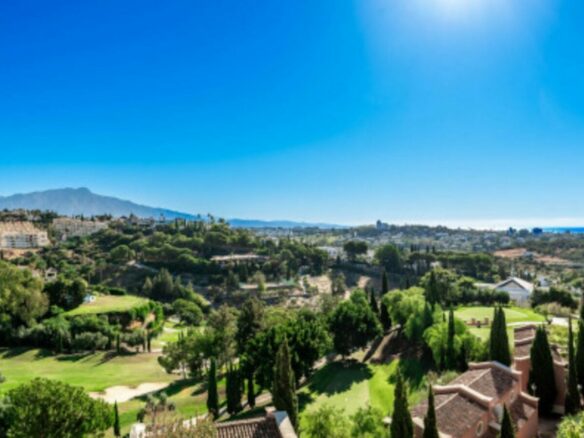 For sale 🌴 Modern 9B Villa –  Los Flamingos Golf, Benahavis💎🏌️‍♂️