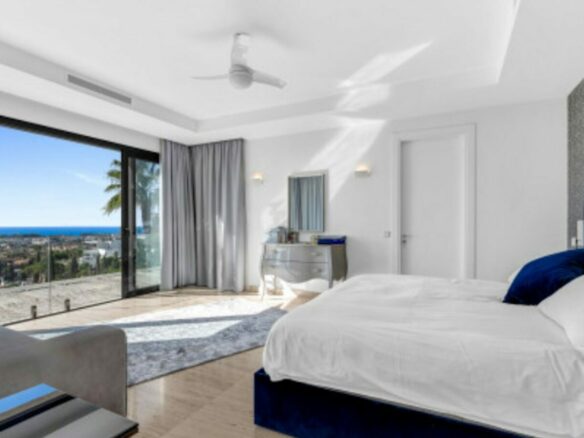 For sale 🌴 Modern 9B Villa –  Los Flamingos Golf, Benahavis💎🏌️‍♂️