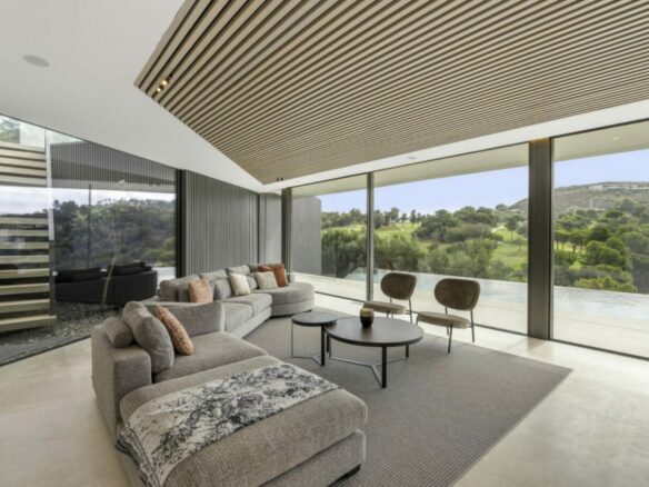 🏡 For Sale – Modern Frontline Golf Villa in Marbella Club Golf Resort – Gated