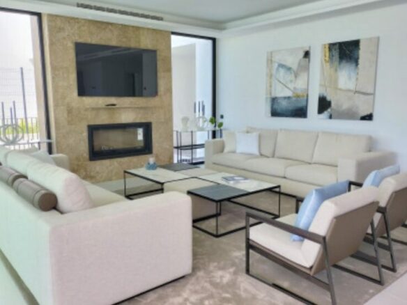 🏡 For Sale: New Modern Villa – Nueva Andalucía ⛳🌴