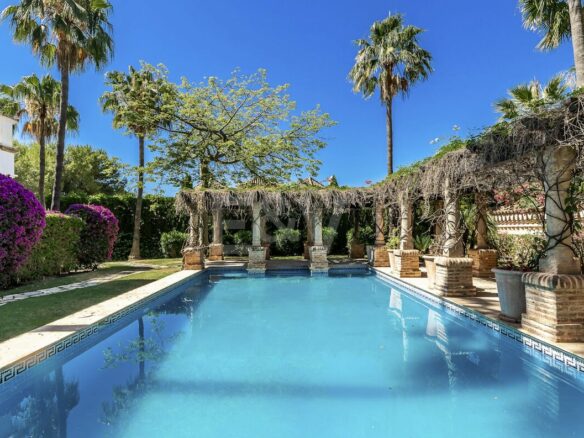 For sale 🏰 Top Quality Classical Estate in Sierra Blanca · Marbella Golden Mile