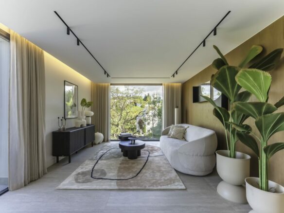 For Sale — Luxury 6B Villa in El Rosario 🌟 Turnkey