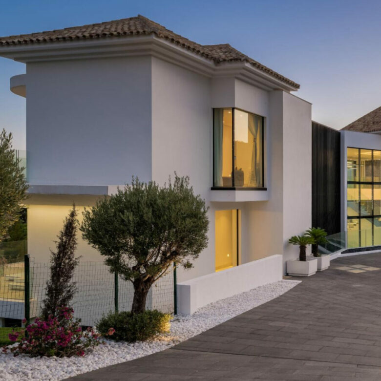 🏰 For Sale – La Zagaleta – Modern 16B Mansion – Sea views 🌟