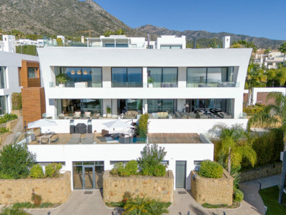 Exceptional 4-B Luxury Apartment in La Reserva de Sierra Blanca, Marbella Golden Mile ✨