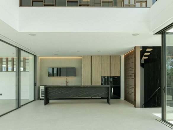 For sale 🏡 Vilas 12  – Modern Luxury Villa for Sale on Marbella’s Golden Mile 🌟