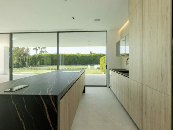 For sale 🏡 Vilas 12  – Modern Luxury Villa for Sale on Marbella’s Golden Mile 🌟