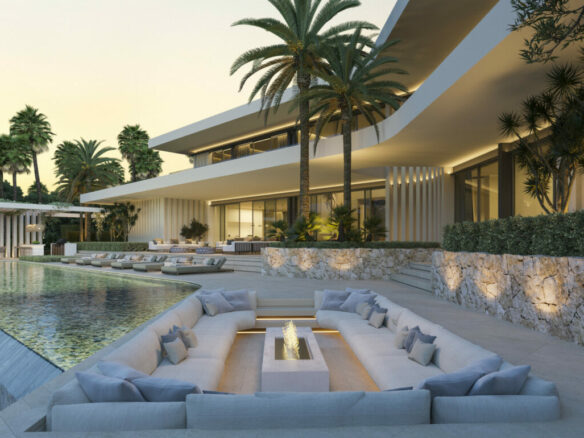 🏡 Plot for Sale with License in Nueva Andalucía, Marbella