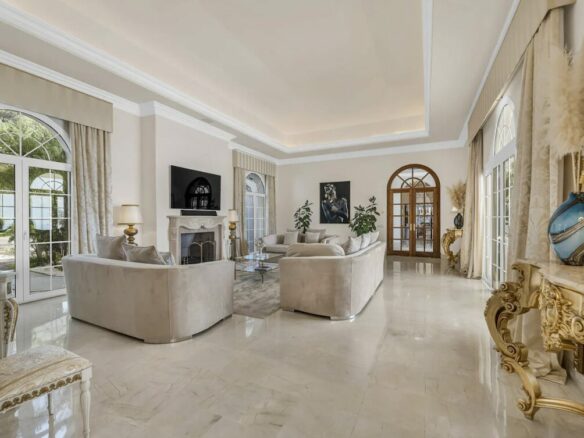 For Sale – La Zagaleta Masterpiece with Panoramic Sea Views & 9,500m² Plot 🌟