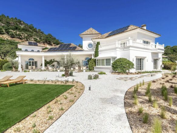 For Sale – La Zagaleta Masterpiece with Panoramic Sea Views & 9,500m² Plot 🌟