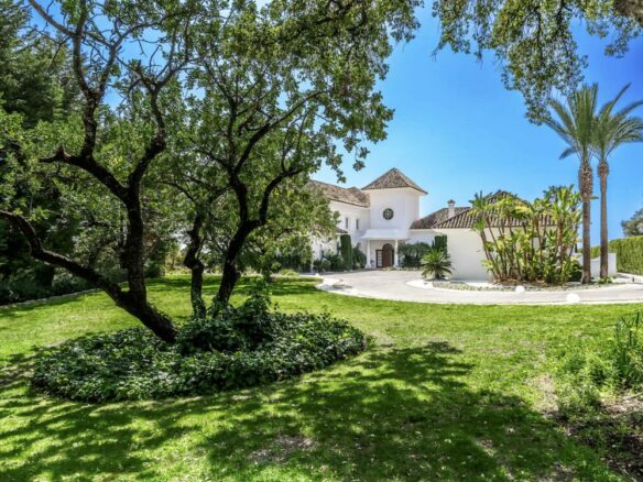 For Sale – La Zagaleta Masterpiece with Panoramic Sea Views & 9,500m² Plot 🌟