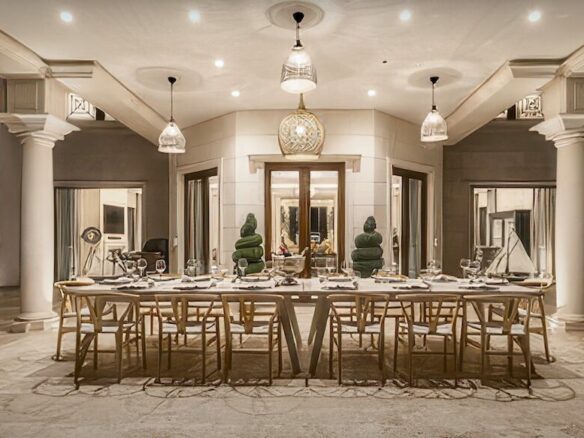 For Sale  – Mansion  in Sierra Blanca Marbella Golden Mile 💎 Garage for 12 cars