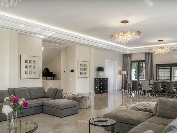 For Sale  – Mansion  in Sierra Blanca Marbella Golden Mile 💎 Garage for 12 cars