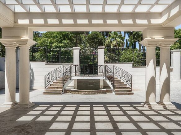 For Sale  – Mansion  in Sierra Blanca Marbella Golden Mile 💎 Garage for 12 cars