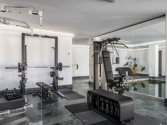 For Sale  – Mansion  in Sierra Blanca Marbella Golden Mile 💎 Garage for 12 cars