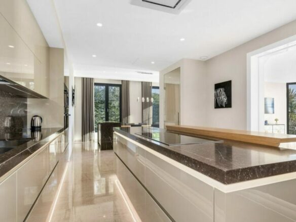 🌟 Luxury Villa for Sale in Sierra Blanca – Marbella Golden Mile 🏝️