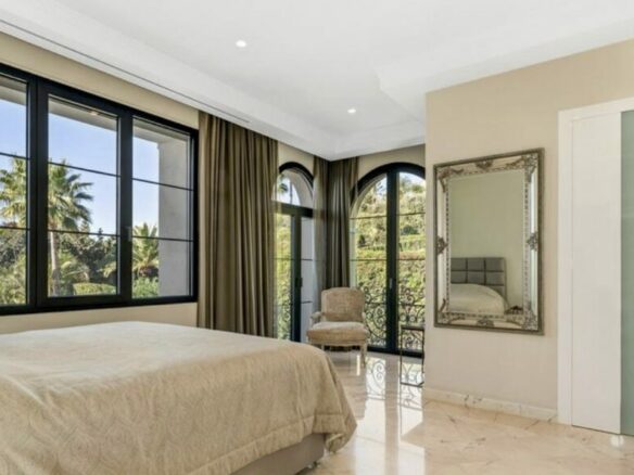 🌟 Luxury Villa for Sale in Sierra Blanca – Marbella Golden Mile 🏝️