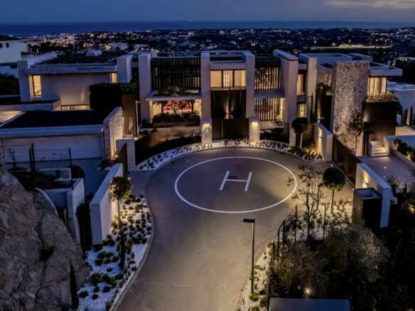 🏡 For Sale | La Quinta 💎 Modern Hilltop Mansion 🏔️🌊 Panoramic Sea Views – Gated