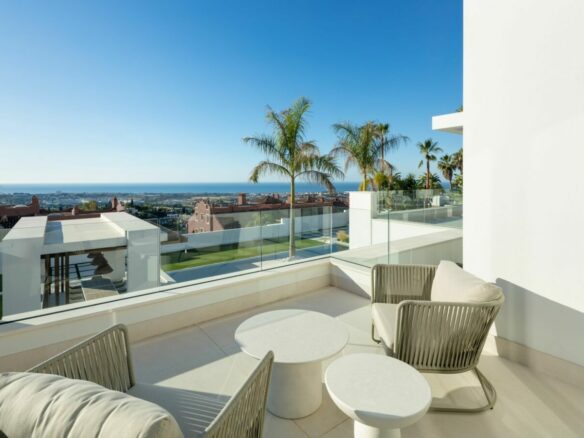 Turnkey 🌟 Hilltop 7B Mansion for Sale Ronda Road –  Benahavís