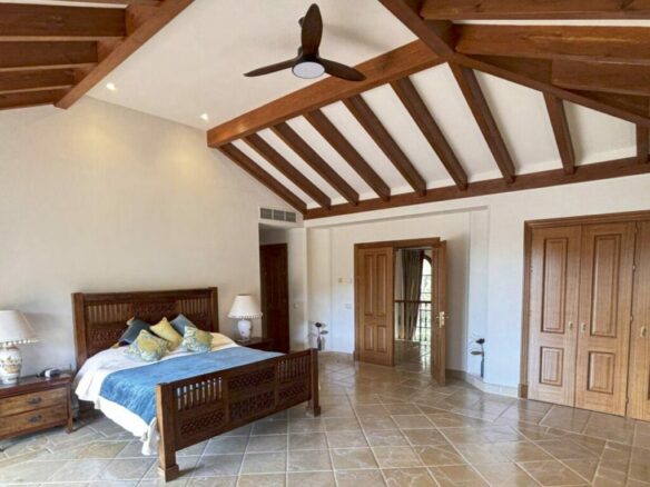 🏡 For Sale – La Zagaleta ✨ Classic Modern Andalusian Villa Designed by Miguel Tobal
