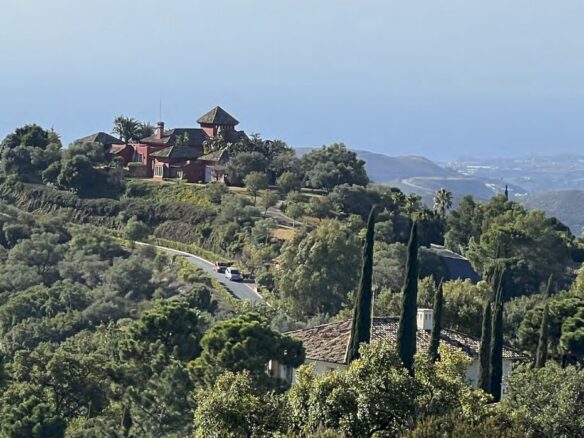 For Sale 🌟 La Zagaleta – Unique Hilltop Villa with 360° Views 🌄🌊