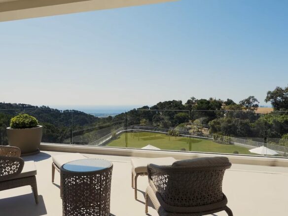 For sale 💰 Modern Villa  with Panoramic Views in La Zagaleta, Benahavis 🌟