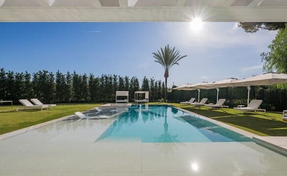 🌴 For Sale & Rent | Beachside Villa in Los Monteros 🌊 Designed by A-cero Studio