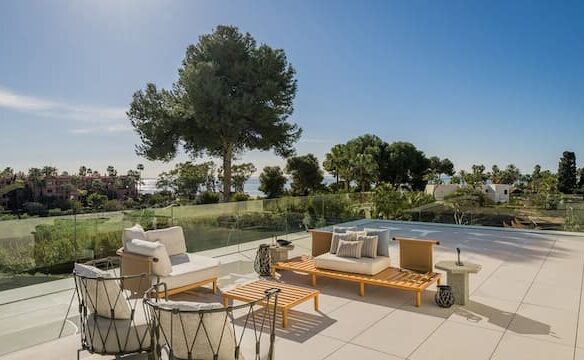 🌴 For Sale & Rent | Beachside Villa in Los Monteros 🌊 Designed by A-cero Studio