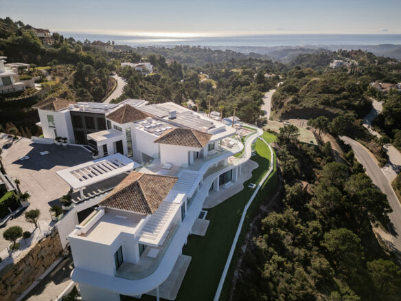 🏰 For Sale – La Zagaleta – Modern 16B Mansion – Sea views 🌟