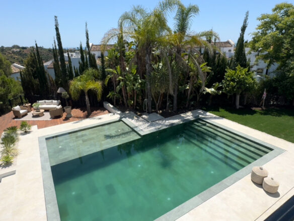 ✨ For Sale: Turnkey Dream Villa in El Herrojo, Benahavís ✨