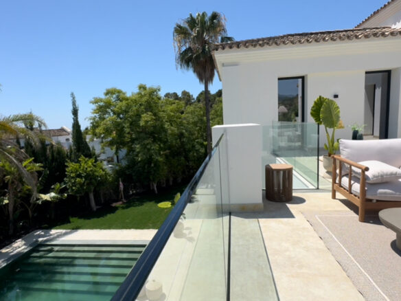 ✨ For Sale: Turnkey Dream Villa in El Herrojo, Benahavís ✨