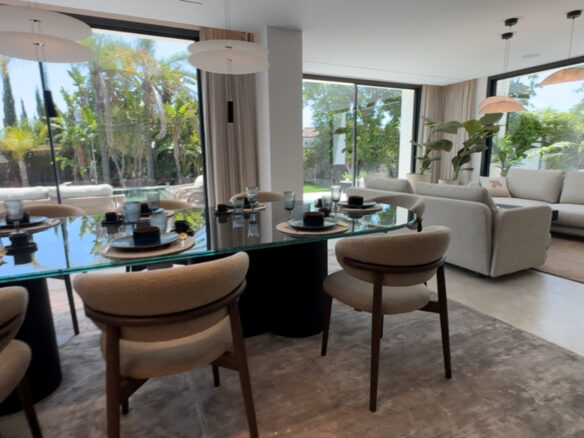 ✨ For Sale: Turnkey Dream Villa in El Herrojo, Benahavís ✨