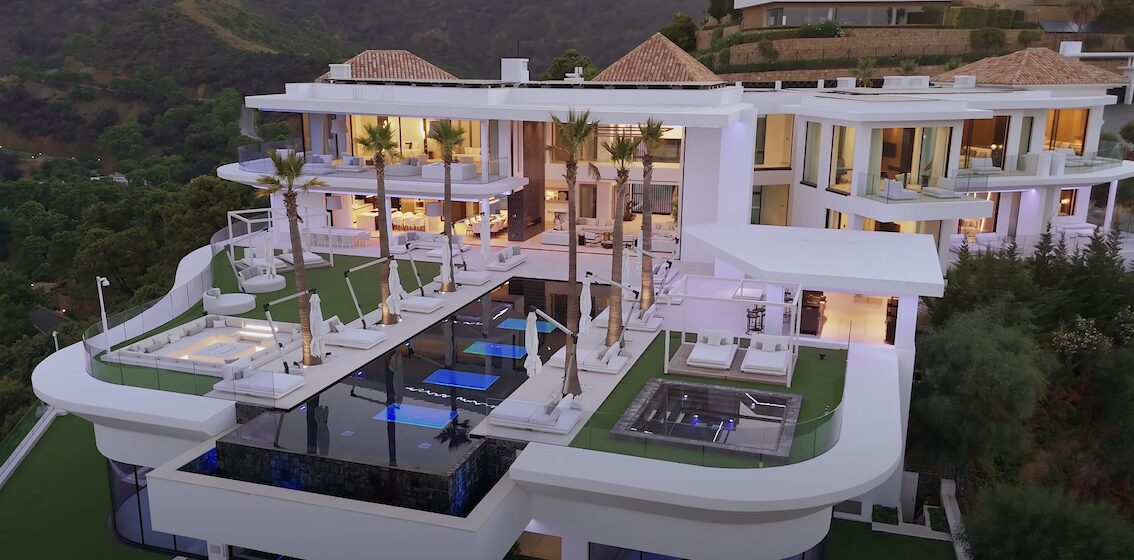 🏰 For Sale – La Zagaleta – Modern 16B Mansion – Sea views 🌟
