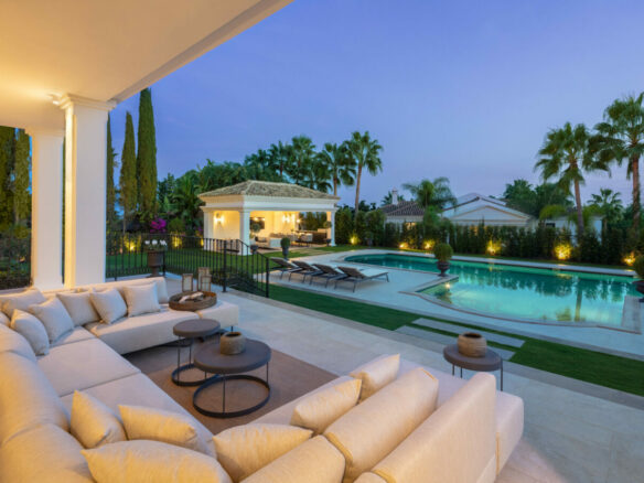 For Sale – Sierra Blanca 🏰 Elegant Villa 📍 Marbella Golden Mile, Marbella