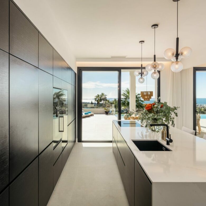 🏡✨ For Sale – Villa with Panoramic Views | Los Flamingos