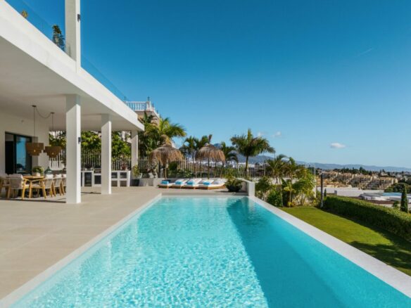 🏡✨ For Sale – Villa with Panoramic Views | Los Flamingos