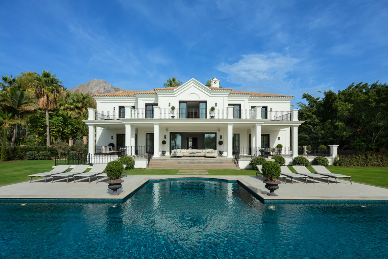 For Sale – Sierra Blanca 🏰 Elegant Villa 📍 Marbella Golden Mile, Marbella
