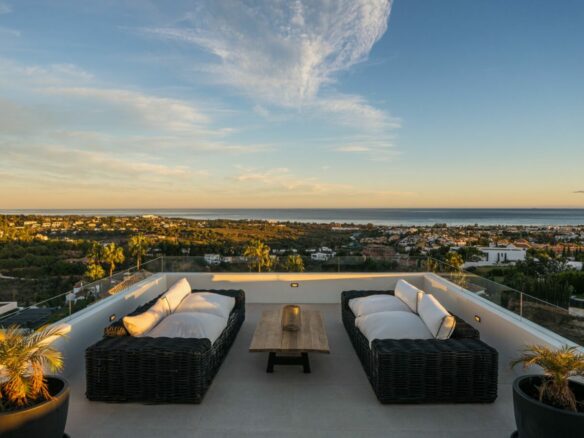 🏡✨ For Sale – Villa with Panoramic Views | Los Flamingos