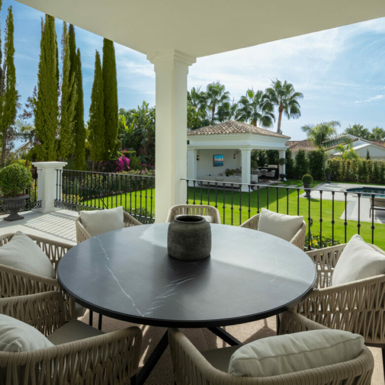 For Sale – Sierra Blanca 🏰 Elegant Villa 📍 Marbella Golden Mile, Marbella