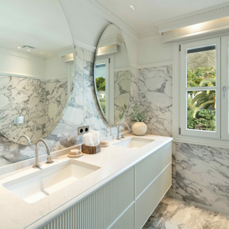 For Sale – Sierra Blanca 🏰 Elegant Villa 📍 Marbella Golden Mile, Marbella