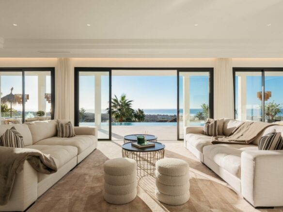 🏡✨ For Sale – Villa with Panoramic Views | Los Flamingos