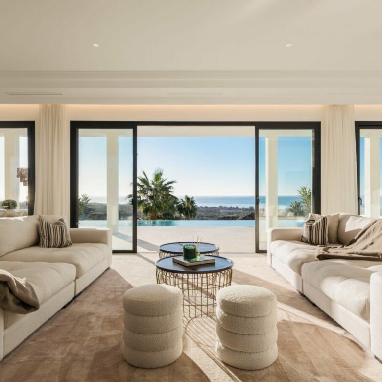 🏡✨ For Sale – Villa with Panoramic Views | Los Flamingos