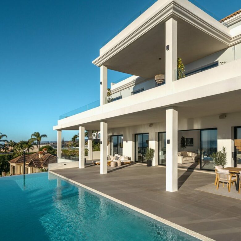 🏡✨ For Sale – Villa with Panoramic Views | Los Flamingos