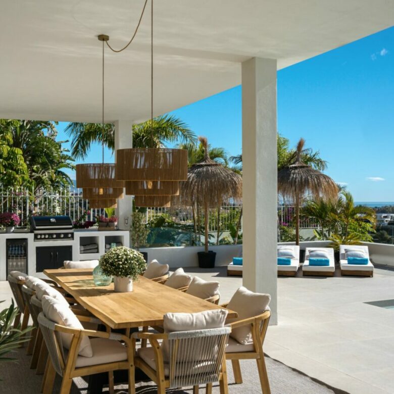 🏡✨ For Sale – Villa with Panoramic Views | Los Flamingos