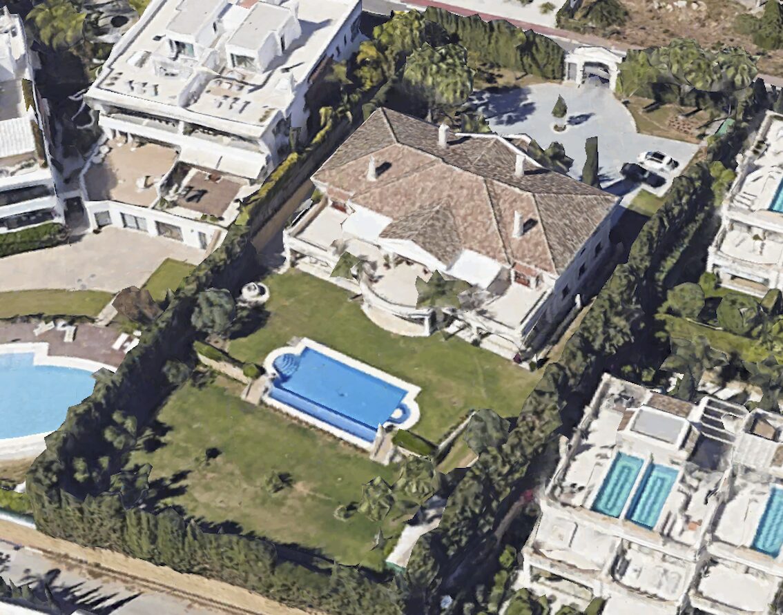 🏡 For Sale – Stunning Villa in Sierra Blanca with  Sea Views 🌊