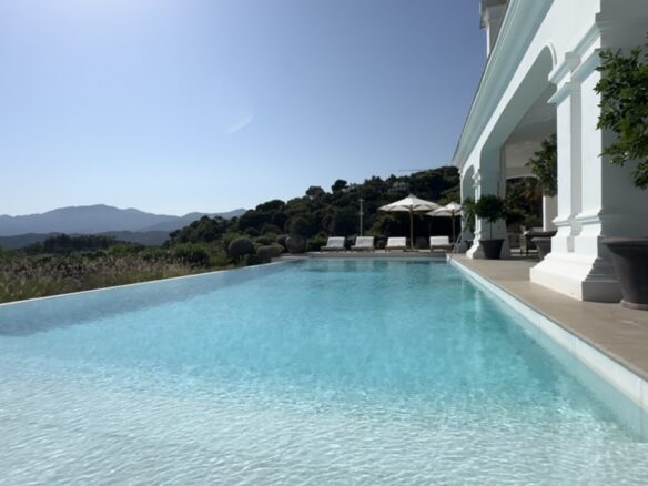 For sale 🏡 Marbella Club Golf Resort  Hilltop Mansion – 🌄 Panoramic Views – 🔑 Turnkey