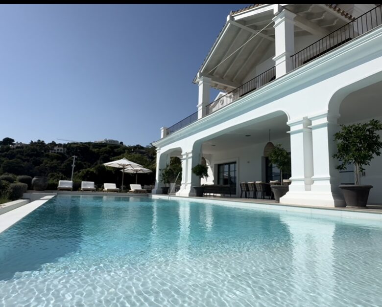 For sale 🏡 Marbella Club Golf Resort  Hilltop Mansion – 🌄 Panoramic Views – 🔑 Turnkey