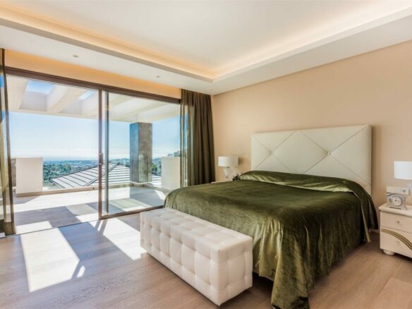 🏡 For Sale | Villa Alcuzcuz – La Reserva de Alcuzcuz, Benahavís – Panoramic Views – Gated