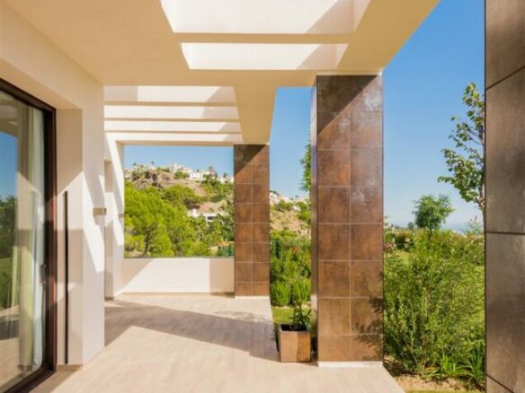 🏡 For Sale | Villa Alcuzcuz – La Reserva de Alcuzcuz, Benahavís – Panoramic Views – Gated